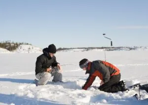 湖上木屋冰钓烧烤之旅 Ice Fishing Tour