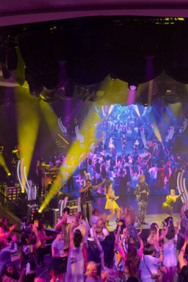 西葡旅游竖图-海上游5